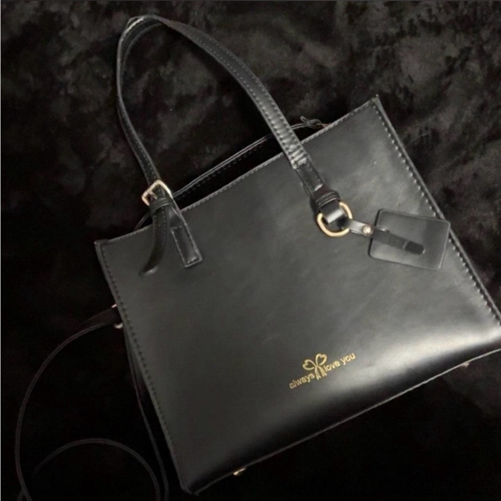 Elegant Black Handbag with brown handle scarf